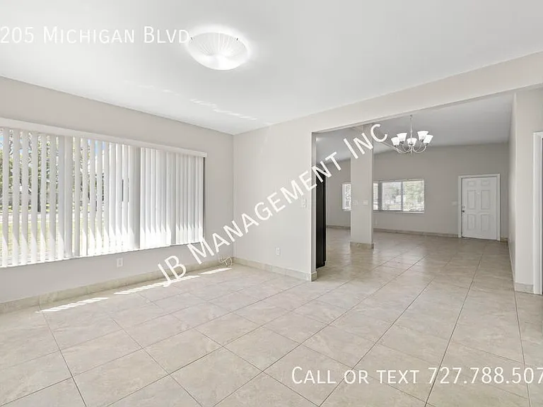 1205 Michigan Blvd — Photo 14