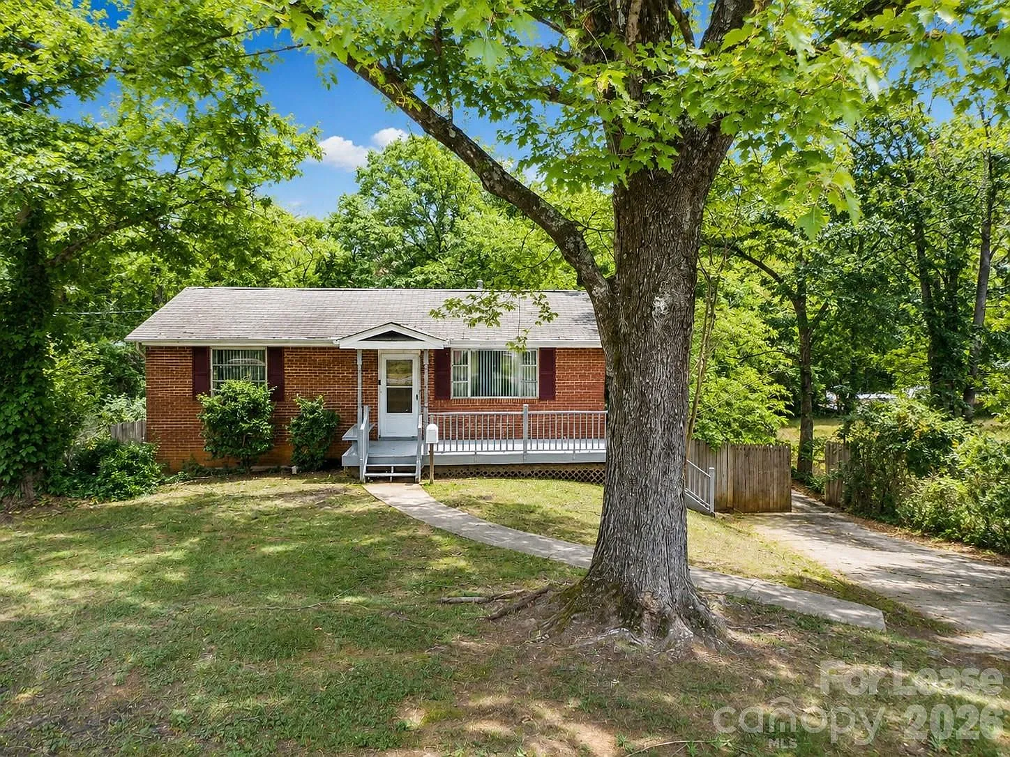 4 bed, 2.0 bath, $1,850 — Photo 1