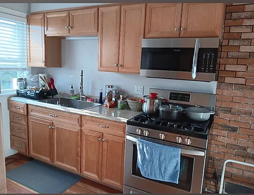 88 Bowen Ave #1 Photo 1