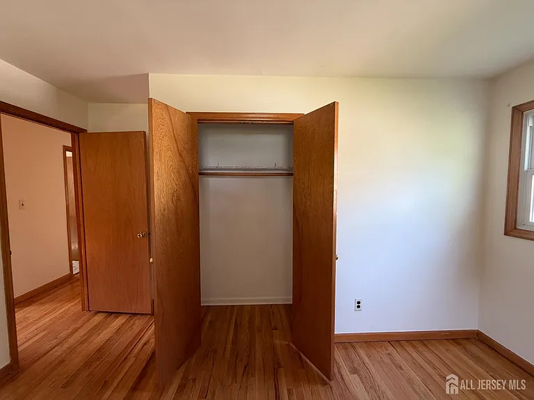 830 2nd St — Photo 25