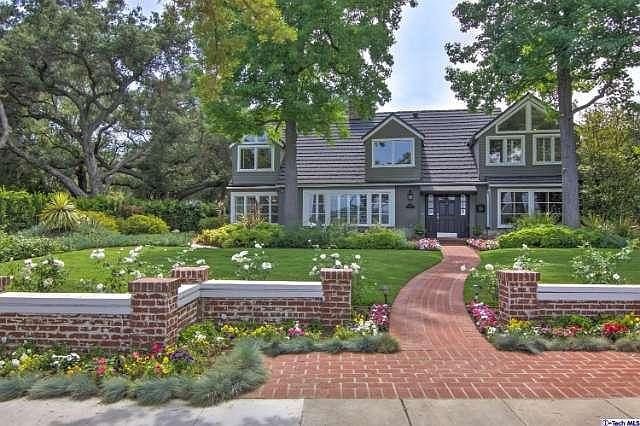 1st image of 1215 Parkview Ave