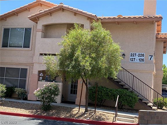 3rd image of 8450 Alta Dr Unit 226
