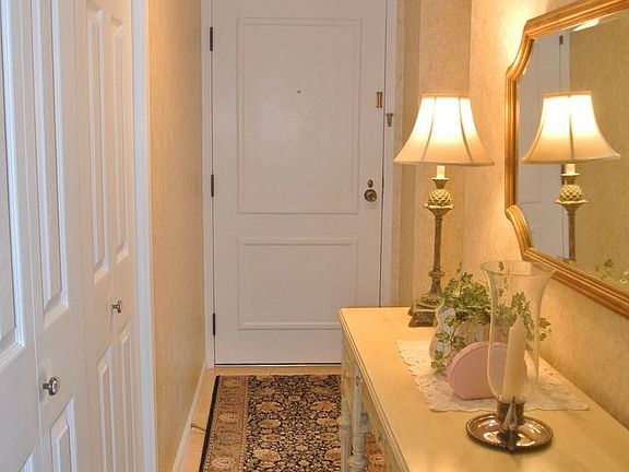 3rd image of 1519 Marigold Way APT 508