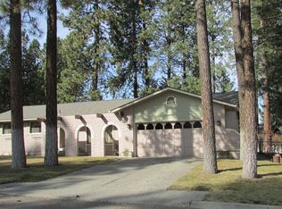 723 E Bedivere Dr, Spokane, WA 99218