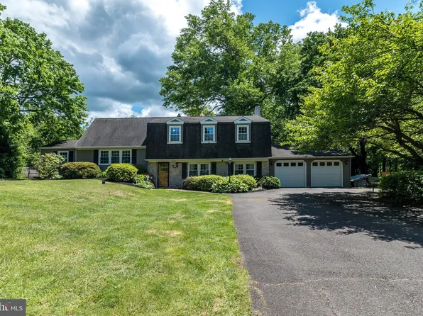 4537 Kavan Ct, Doylestown, PA 18902
