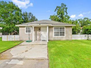 10072 Fountain Ave, Diberville, MS 39540
