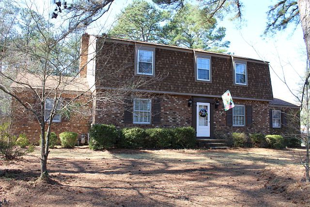 1st image of 300 S Englewood Dr