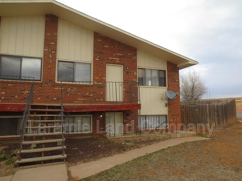 1431 Grafton St #B