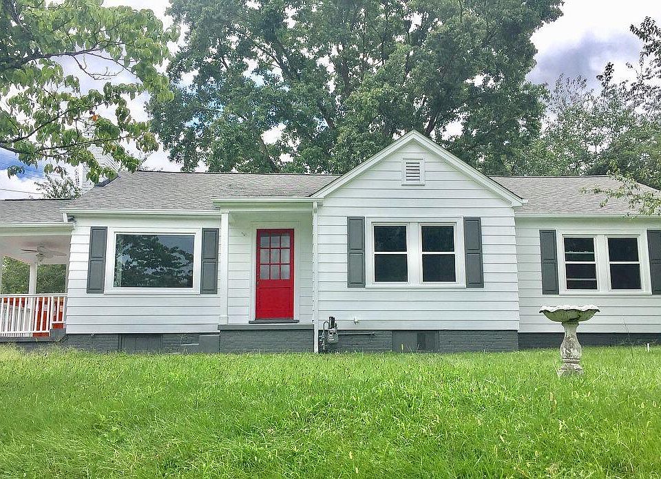 1st image of 222 Doughty Dr