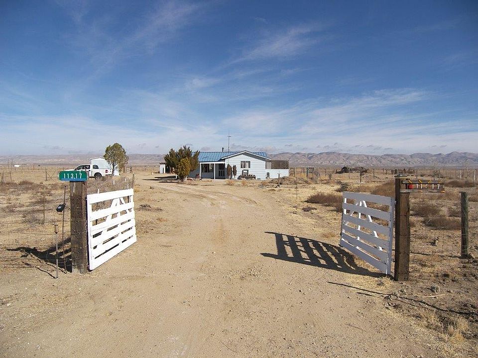 2nd image of 11317 Soda Lake Rd