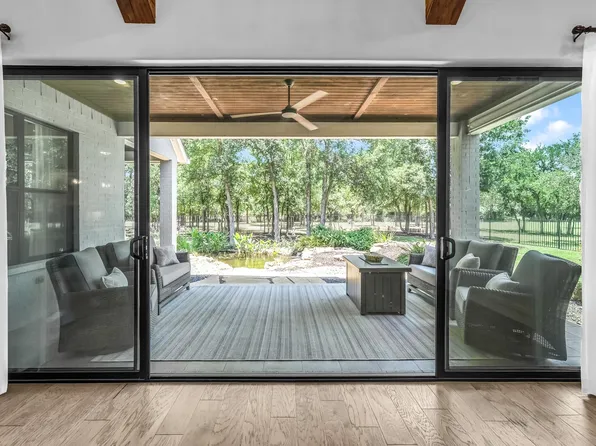 282 Sugartree Cir, Lipan, TX 76462
