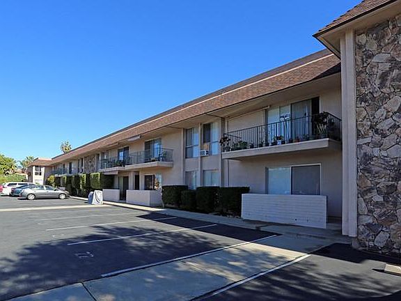 2nd image of 5005 Diane Ave APT 12
