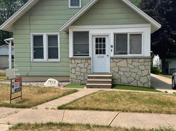 305 S, Prairie Du Chien, WI 53821
