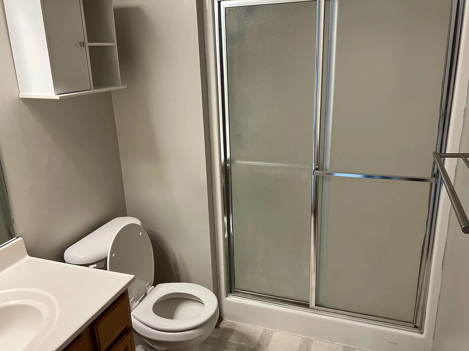 3 bed, 1348 sqft, $2,000 — Photo 4