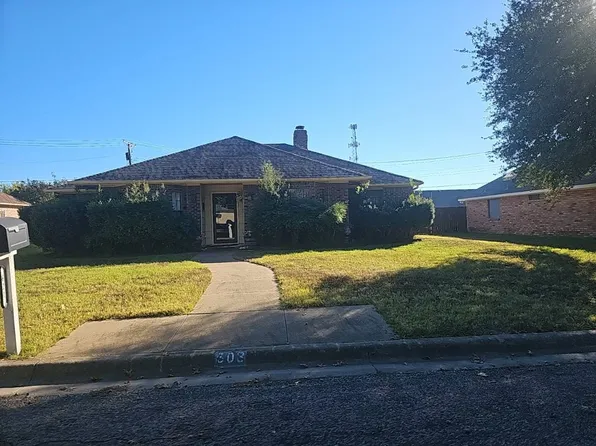 621 W Jefferson St, Van Alstyne, TX 75495