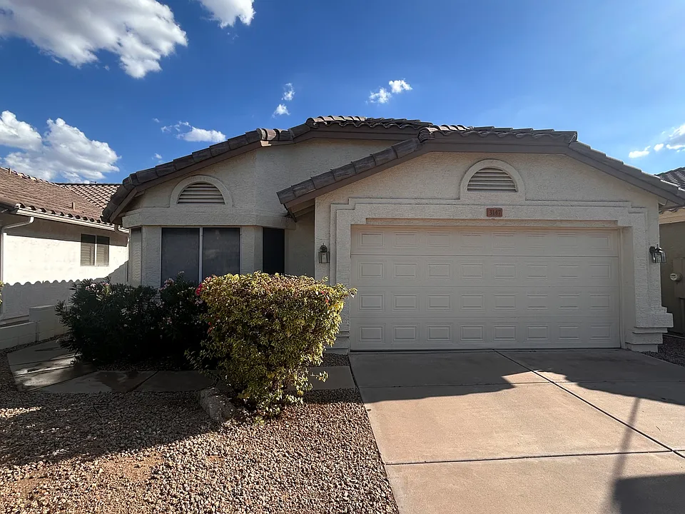 3147 E Wahalla Ln