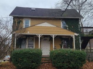 308 Division St, La Porte, IN