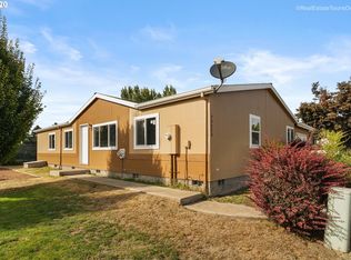 20953 Brentwood Ct NE, Donald, OR 97020