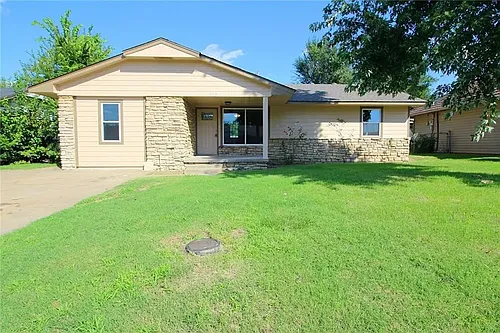 213 Cherokee Ln Photo 1