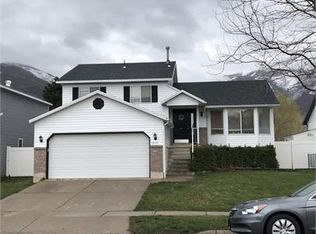 1016 N 1100 W, Farmington, UT 84025