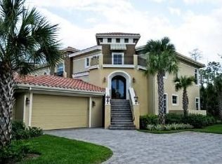 28520 Calabria Ct UNIT 202, Naples, FL 34110