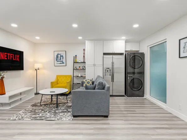 2615 Lake Ave APT 1, Altadena, CA 91001