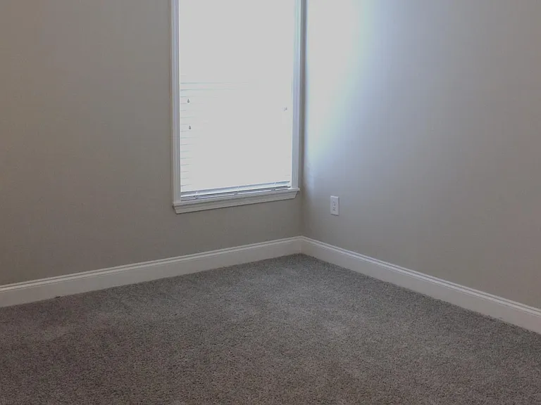 3210 Trowbridge Dr — Photo 3