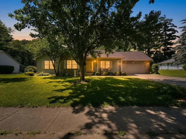 1100 Warana Dr, Plymouth, IN 46563