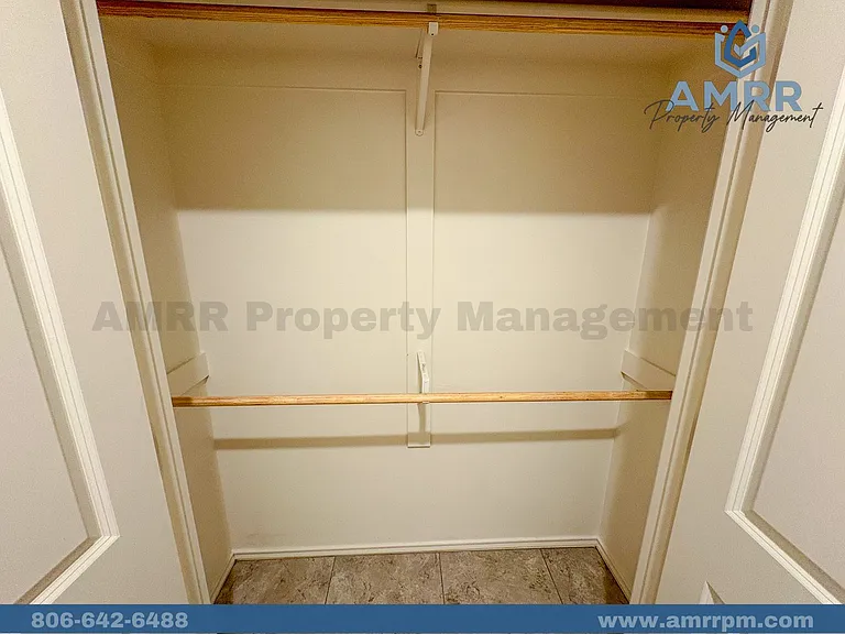 5517 Lehigh St — Photo 12