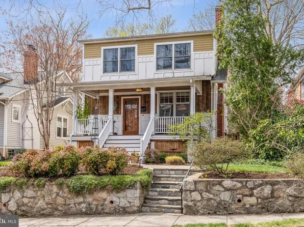 4612 Asbury Pl NW, Washington, DC 20016