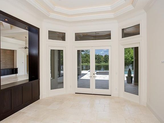 3rd image of 10356 Kensington Shore Dr