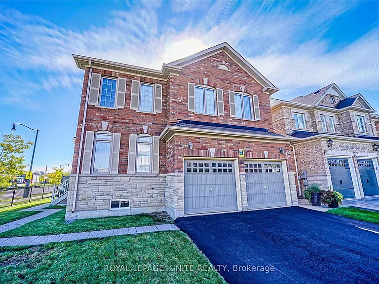 26 Ironshield Dr #UPPER — Photo 3