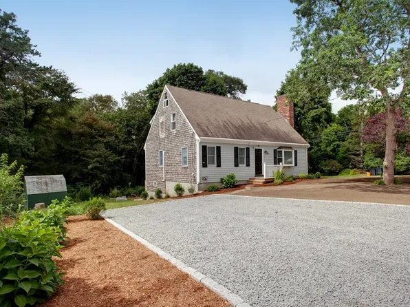 3 Muriel Ln, East Falmouth, MA 02536
