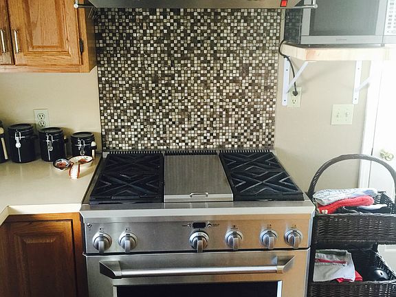 Commercial Range / Hood