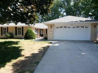 700 E 15th St N, Newton, IA 50208