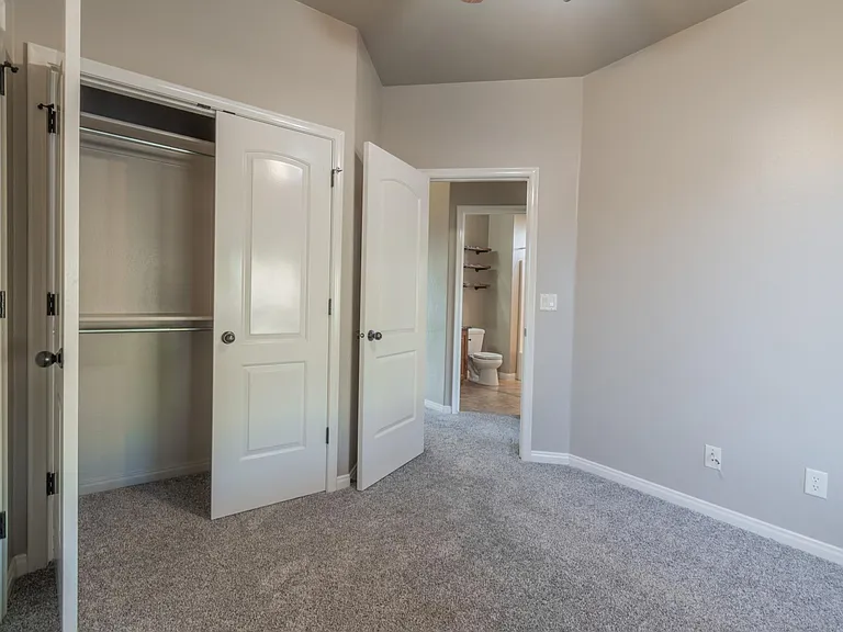 2676 S Wilson Dr — Photo 18