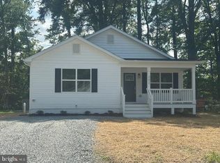 202 Circle Ln, Colonial Beach, VA 22443