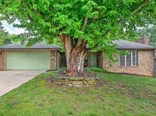 2398 E Ferguson Ave, Fayetteville, AR 72703