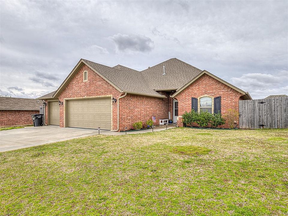 1st image of 517 Cottonwood Dr
