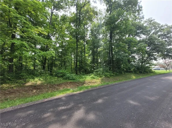 1246 Laurel Dr, West Salem, OH 44287