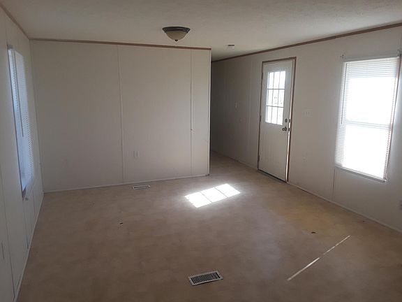 3rd image of 8403 N Us Highway 287 Spc 10