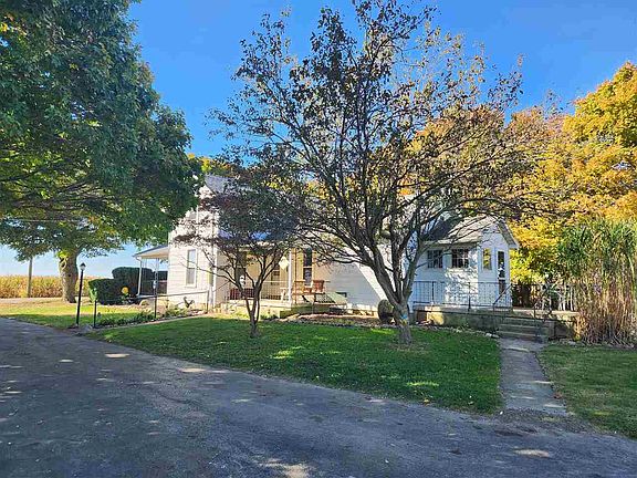 3rd image of 6110 E Old State Rd. 122