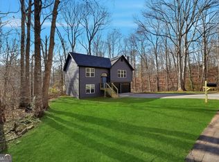 3260 Navajo Cir, Gainesville, GA 30501