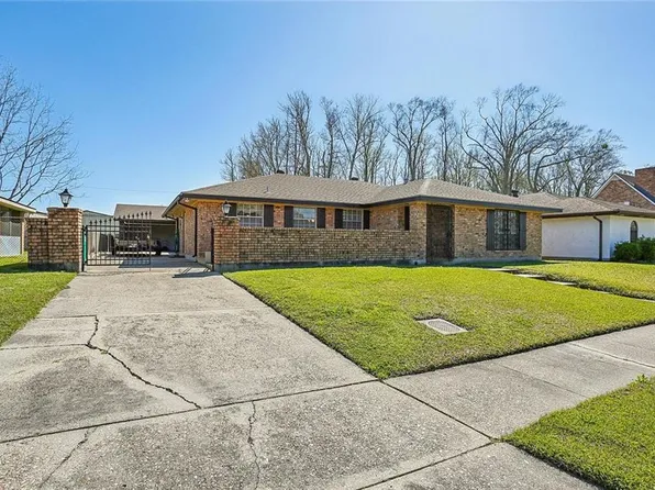 2825 Villa Dr, Marrero, LA 70072