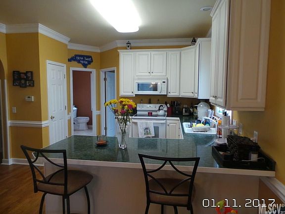4th image of 2609 Mahogany Ln