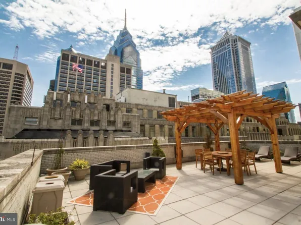 1600 Arch St APT 511, Philadelphia, PA 19103