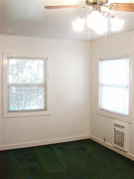 2nd image of 141 Cresta Dr