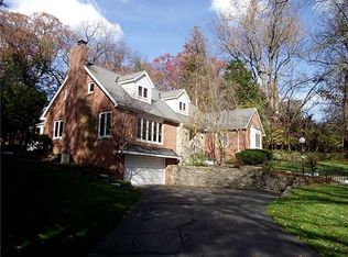 3750 Sulphur Spring Rd, Toledo, OH 43606