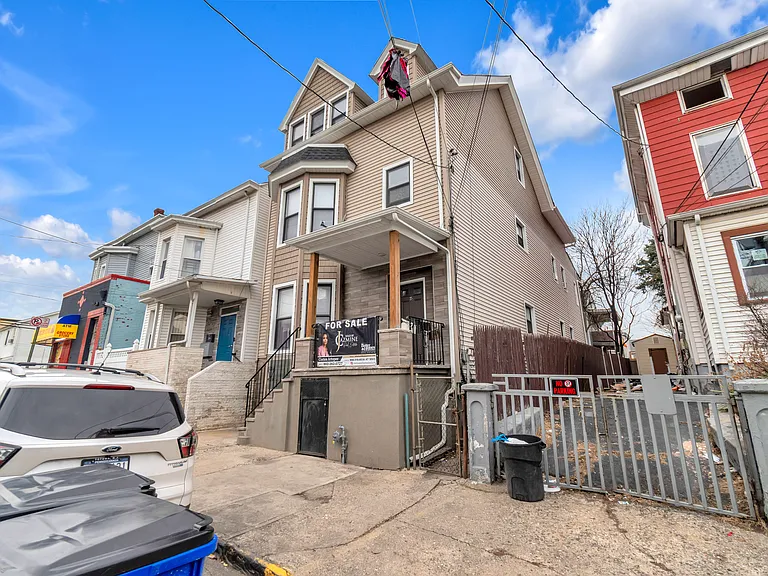 25 Oak St #BS — Photo 12