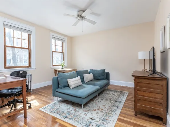 48 Strathmore Rd APT 26, Brighton, MA 02135